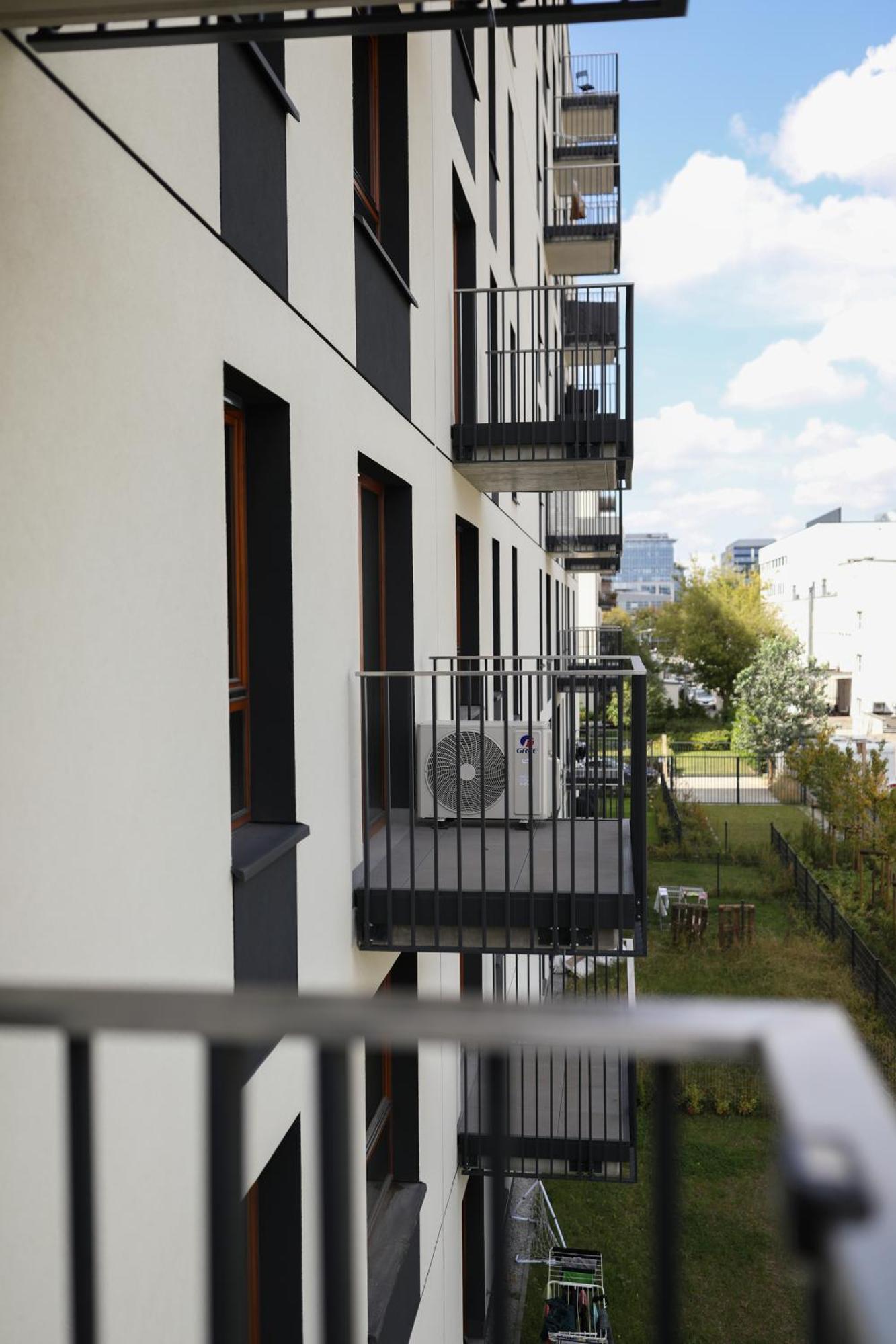 Apartament Zdziechowskiego With Parking And Ac, Mokotow Варшава Экстерьер фото